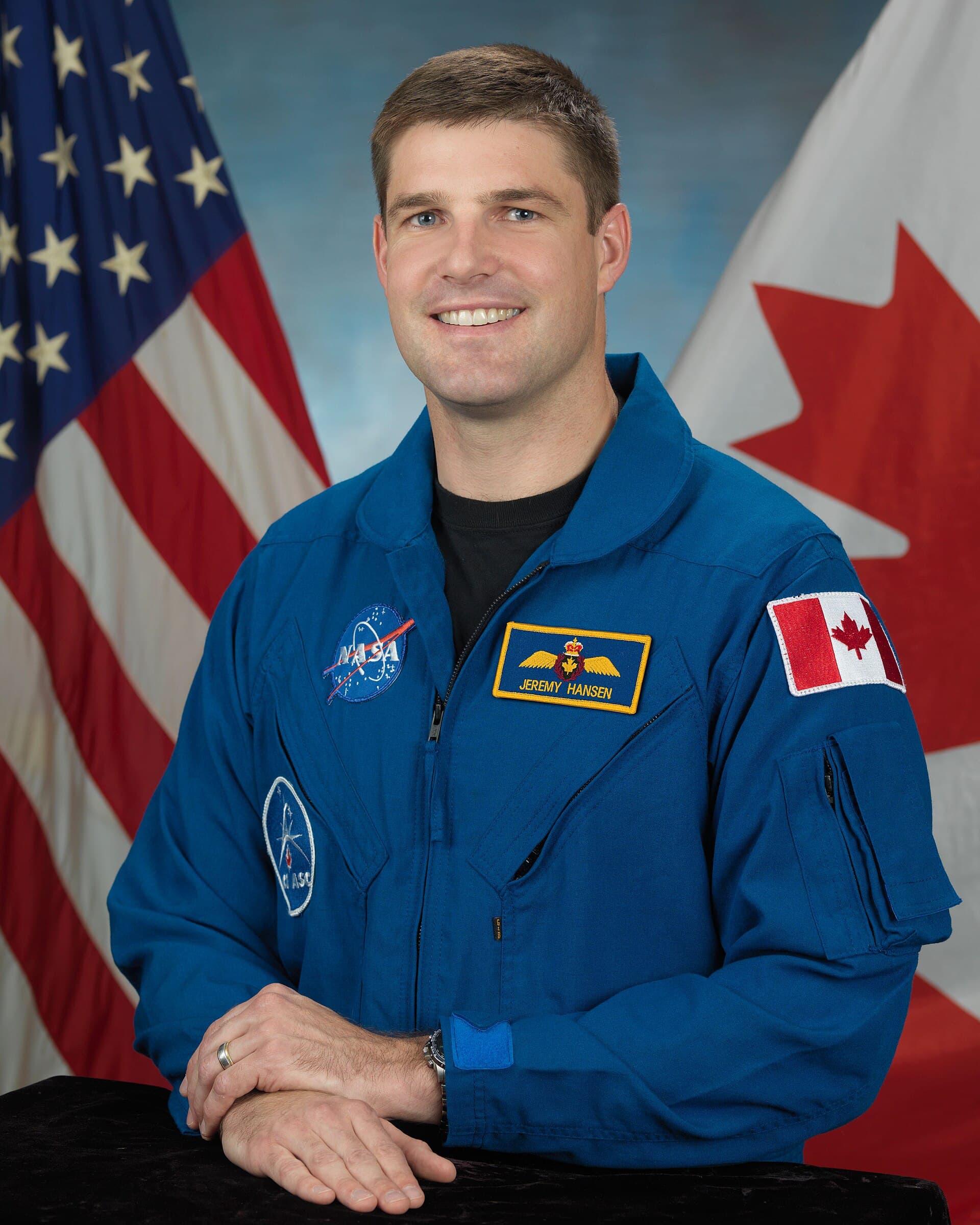 Jeremy Hansen astronaut portrait