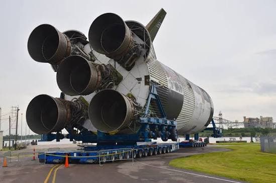 Saturn V spacecraft